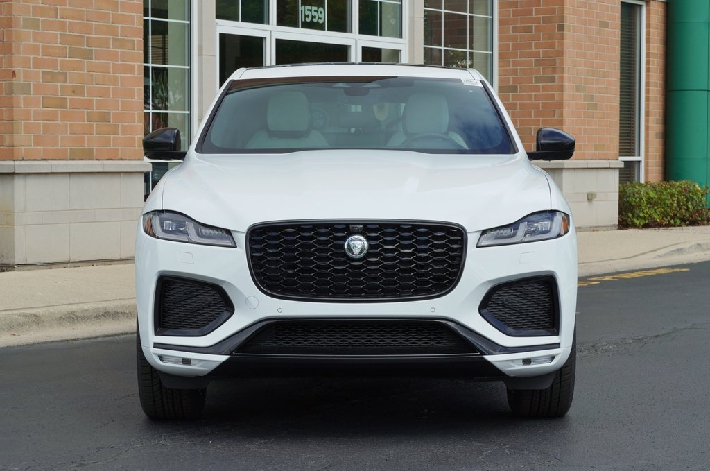 Used 2026 White Jaguar P250 R-Dynamic S image 4