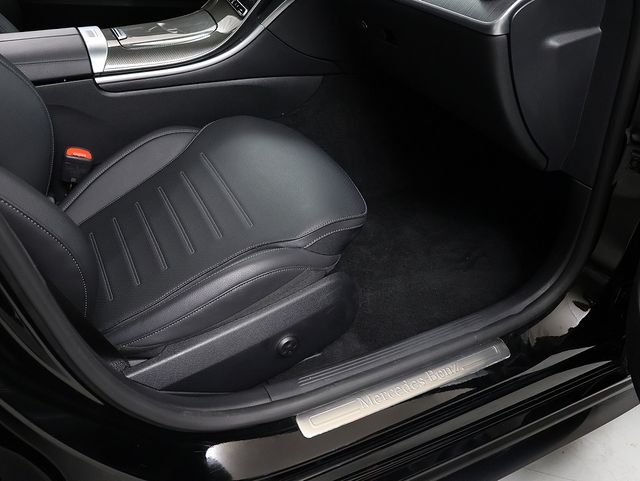 Certified Used 2023 Black Mercedes-Benz C 300 image 32