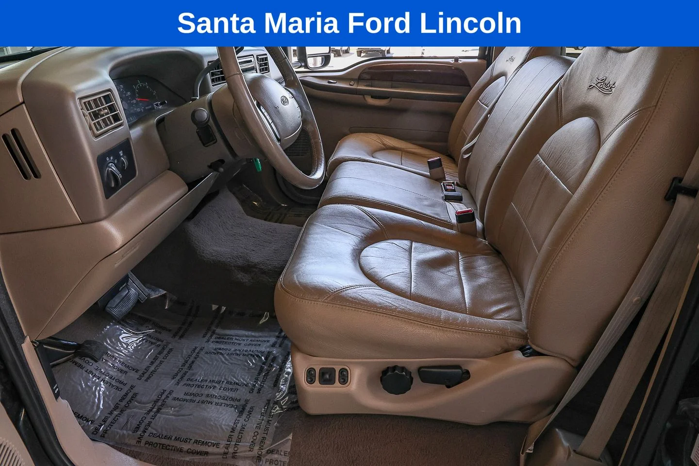 Used 2000 Black Ford Lariat image 12