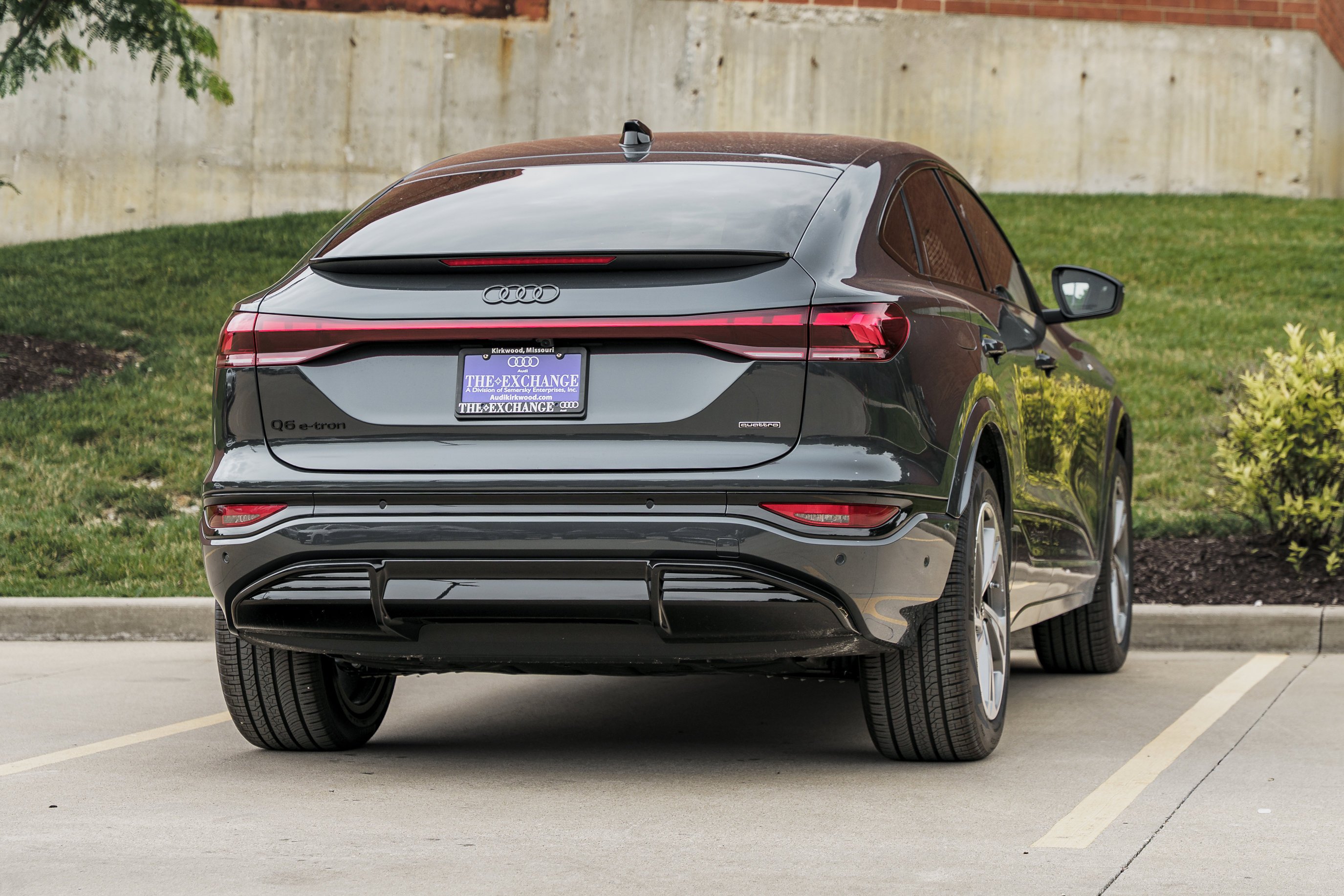 New 2027 Manhattan Gray Metallic Audi Premium Plus image 4