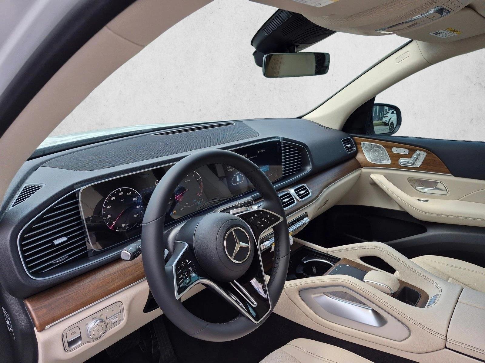 New 2026 Polar White Mercedes-Benz GLE450 image 3