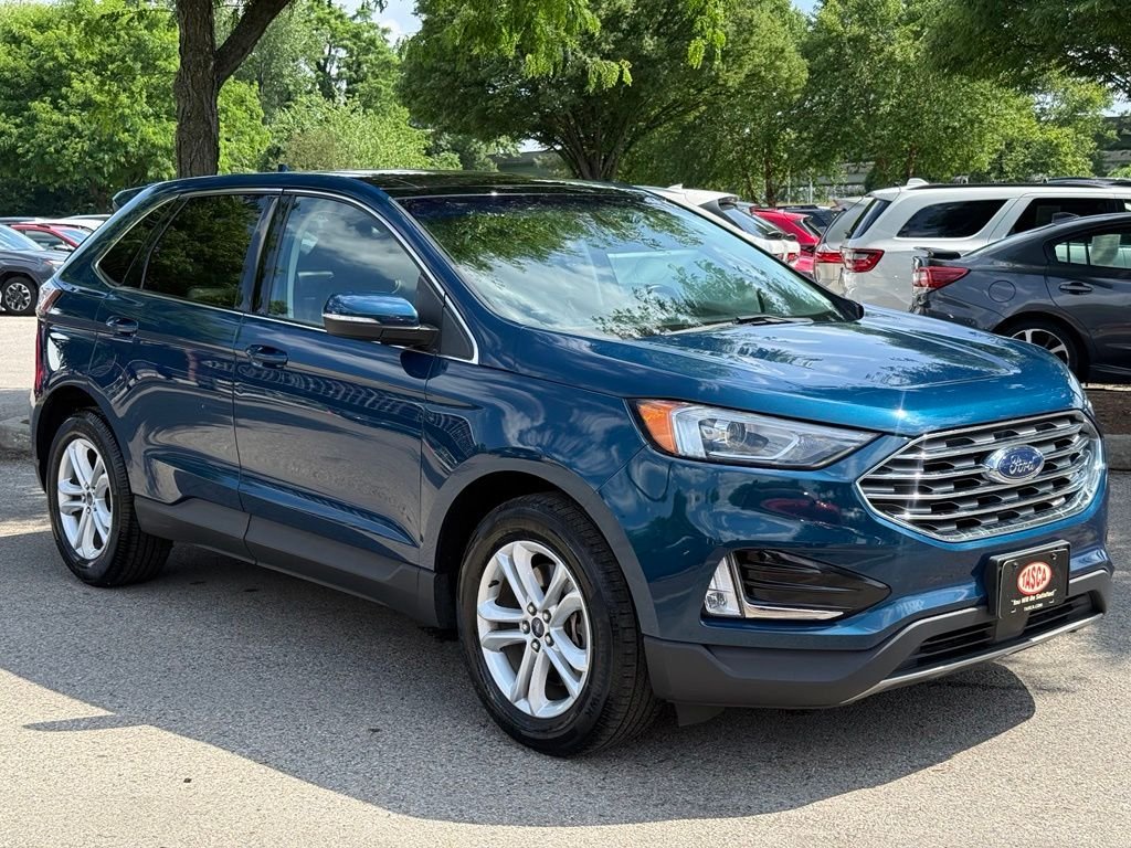 Used 2020 Green Ford SEL image 4