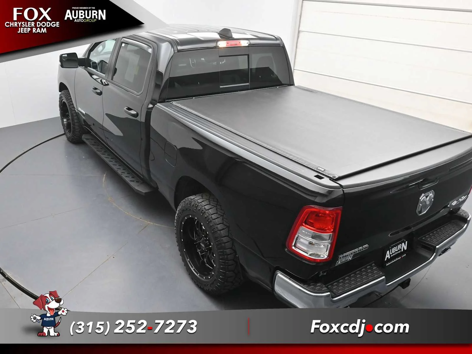 Used 2023 Diamond Black Crystal Pearlcoat Ram Big Horn image 39