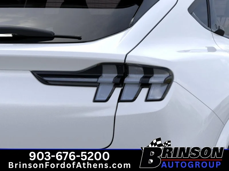 New 2026 Star White Metallic Tri-coat Ford Premium image 21