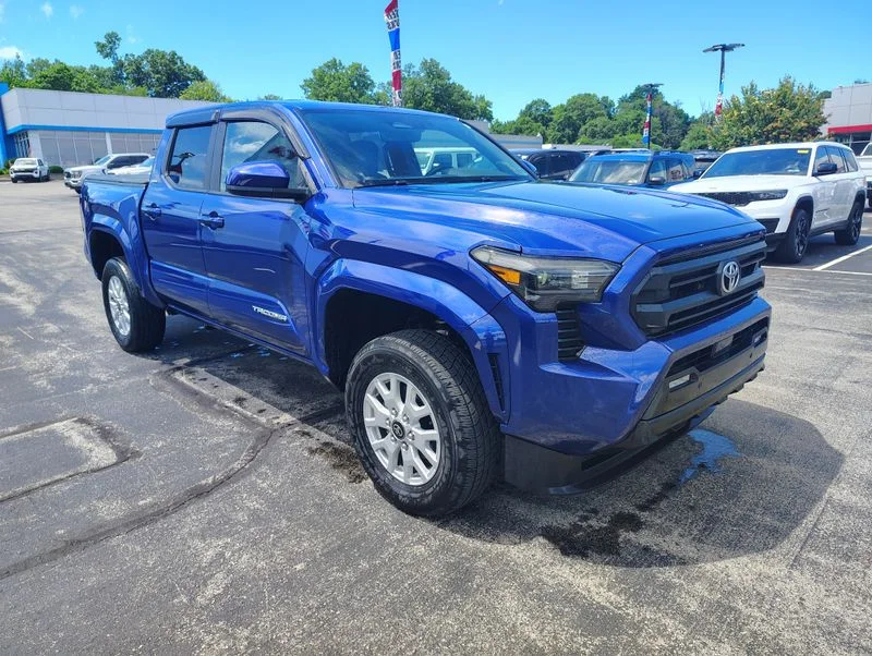 Used 2024 Blue Toyota SR5 image 3