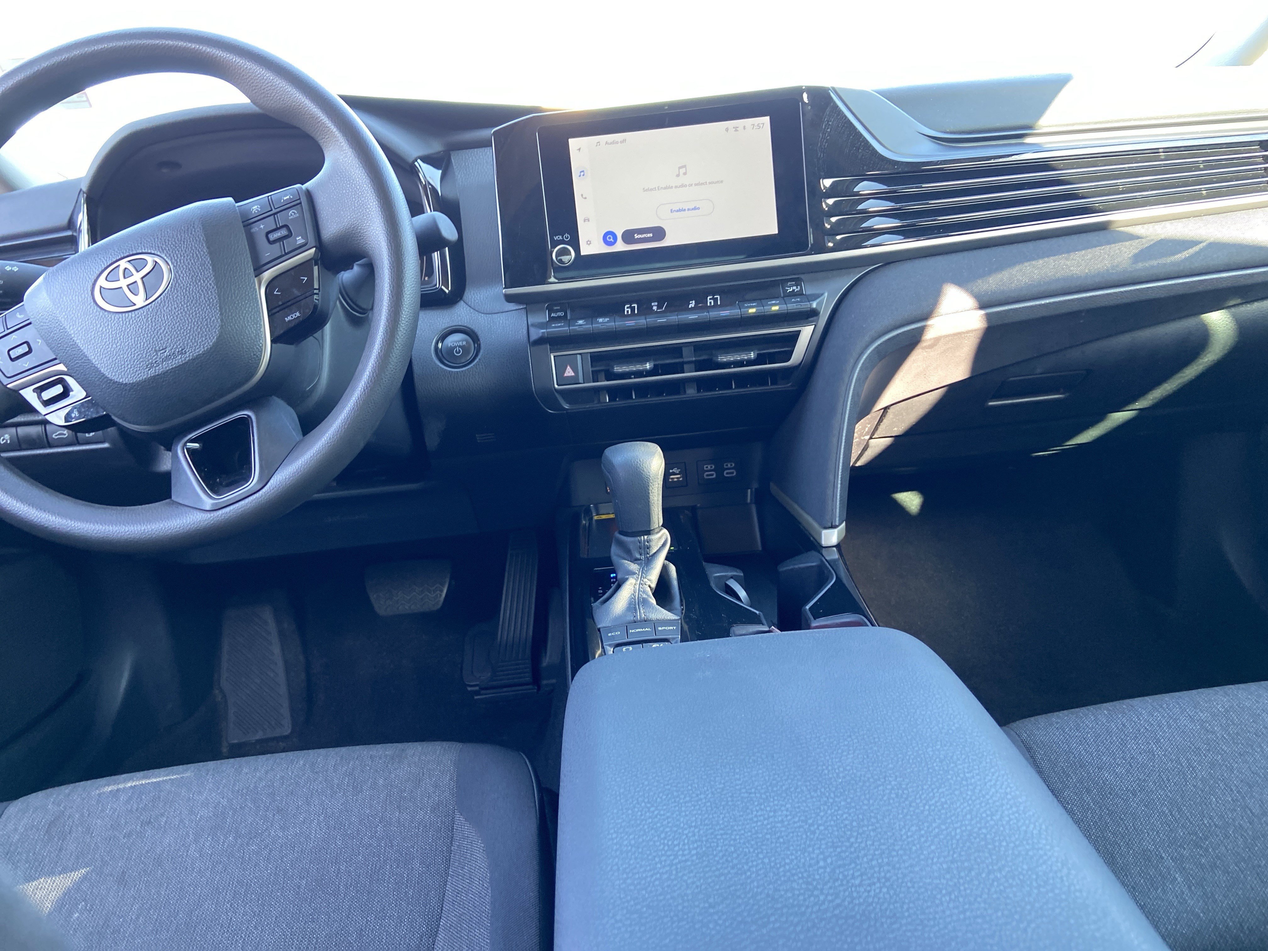 Used 2025 Midnight Black Metallic Toyota LE image 17
