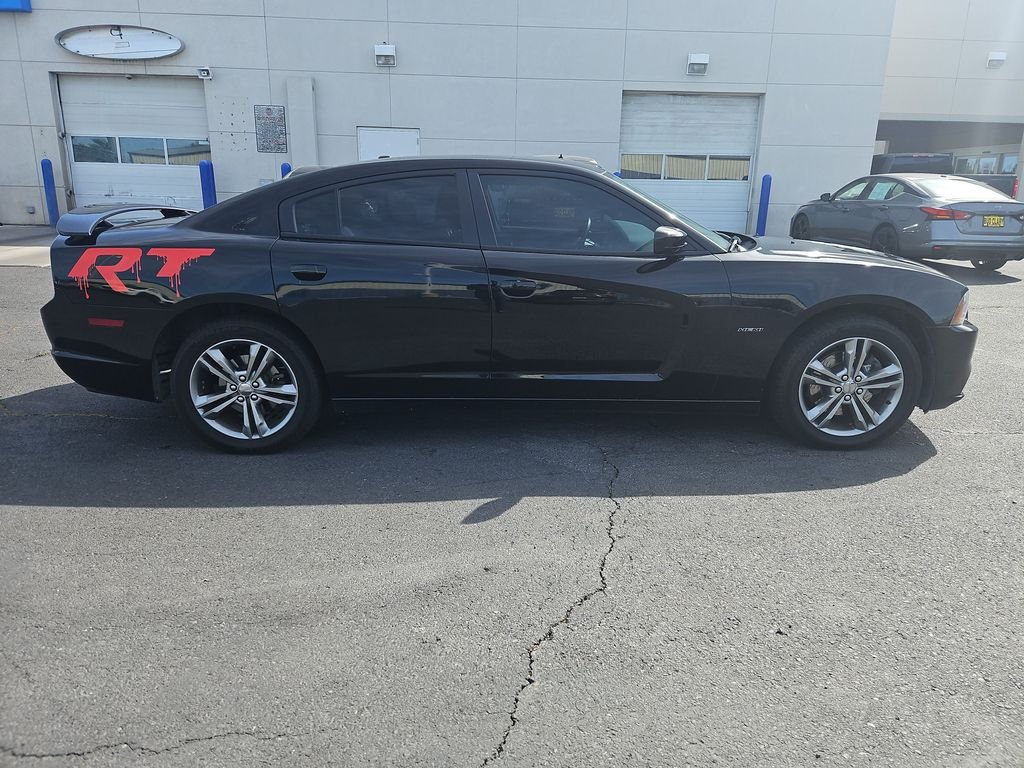 Used 2014 Black Dodge R/T image 6
