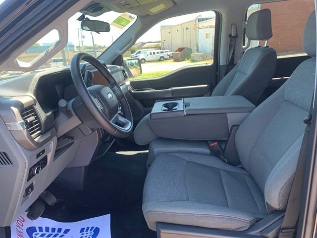 Used 2025 Black Ford XLT image 23