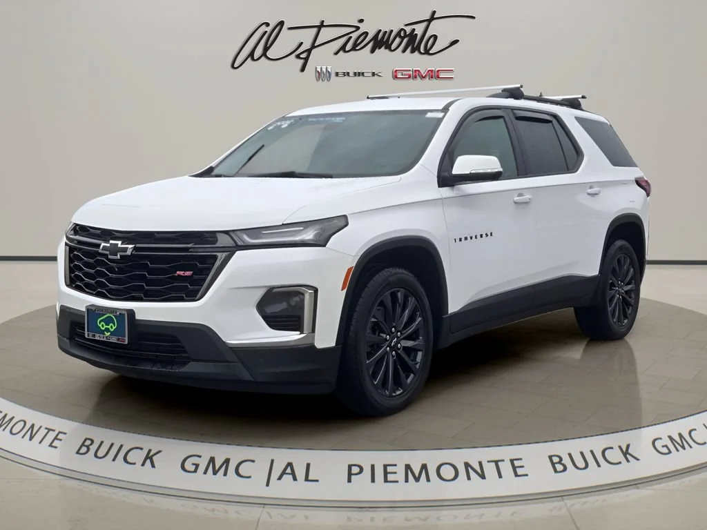Certified Used 2022 SUMMIT WHITE Chevrolet RS image 3