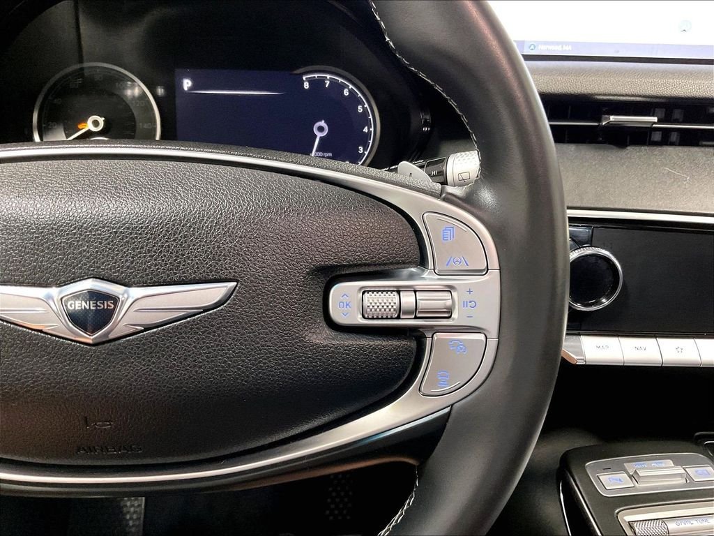 Used 2025 Silver Genesis 2.5T image 23