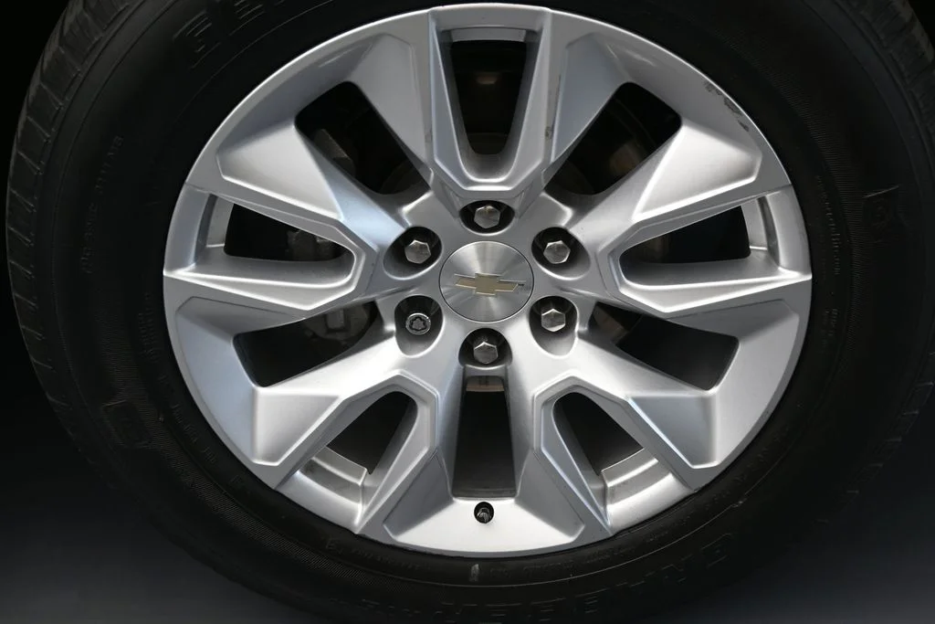 Used 2021 Black Chevrolet Custom image 38