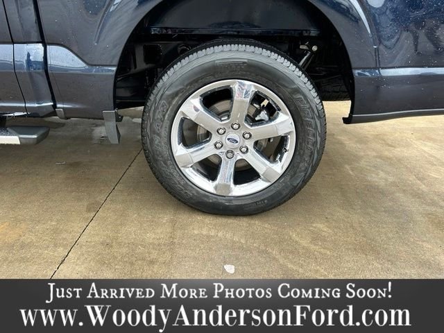 Certified Used 2023 Blue Metallic Ford XLT image 7