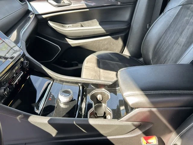 Used 2022 Gray Jeep Altitude image 30