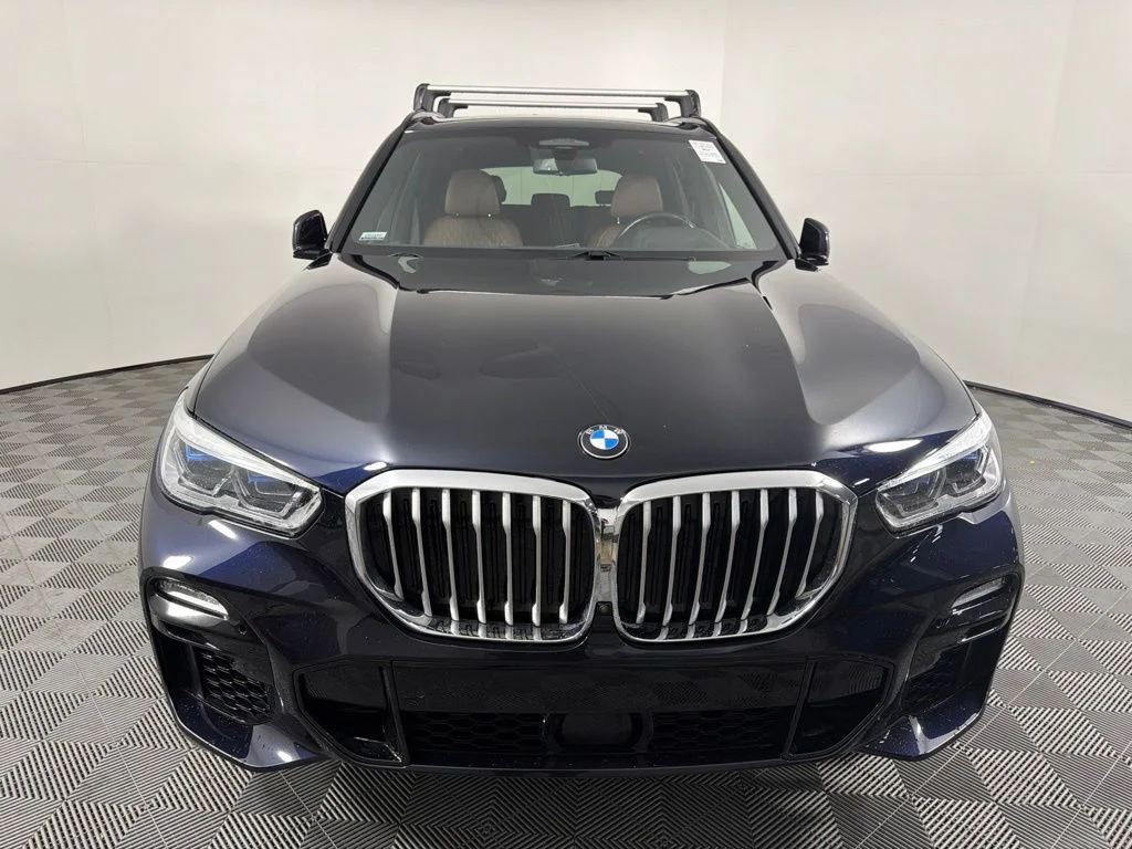 Used 2019 Black BMW xDrive50i image 2