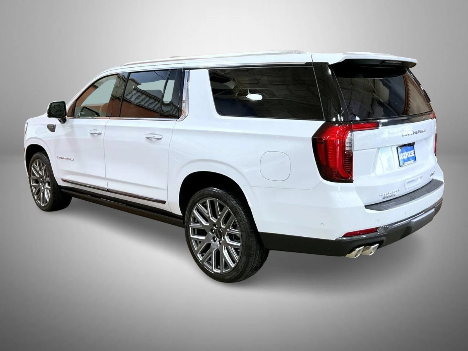 2026 GMC Yukon XL Denali Ultimate - Photo 7