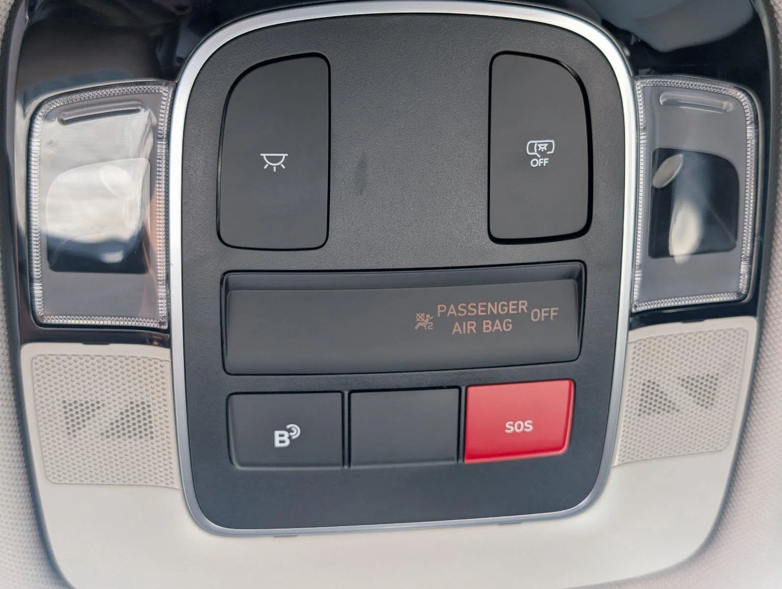 Used 2026 Hampton Gray Hyundai SEL image 21