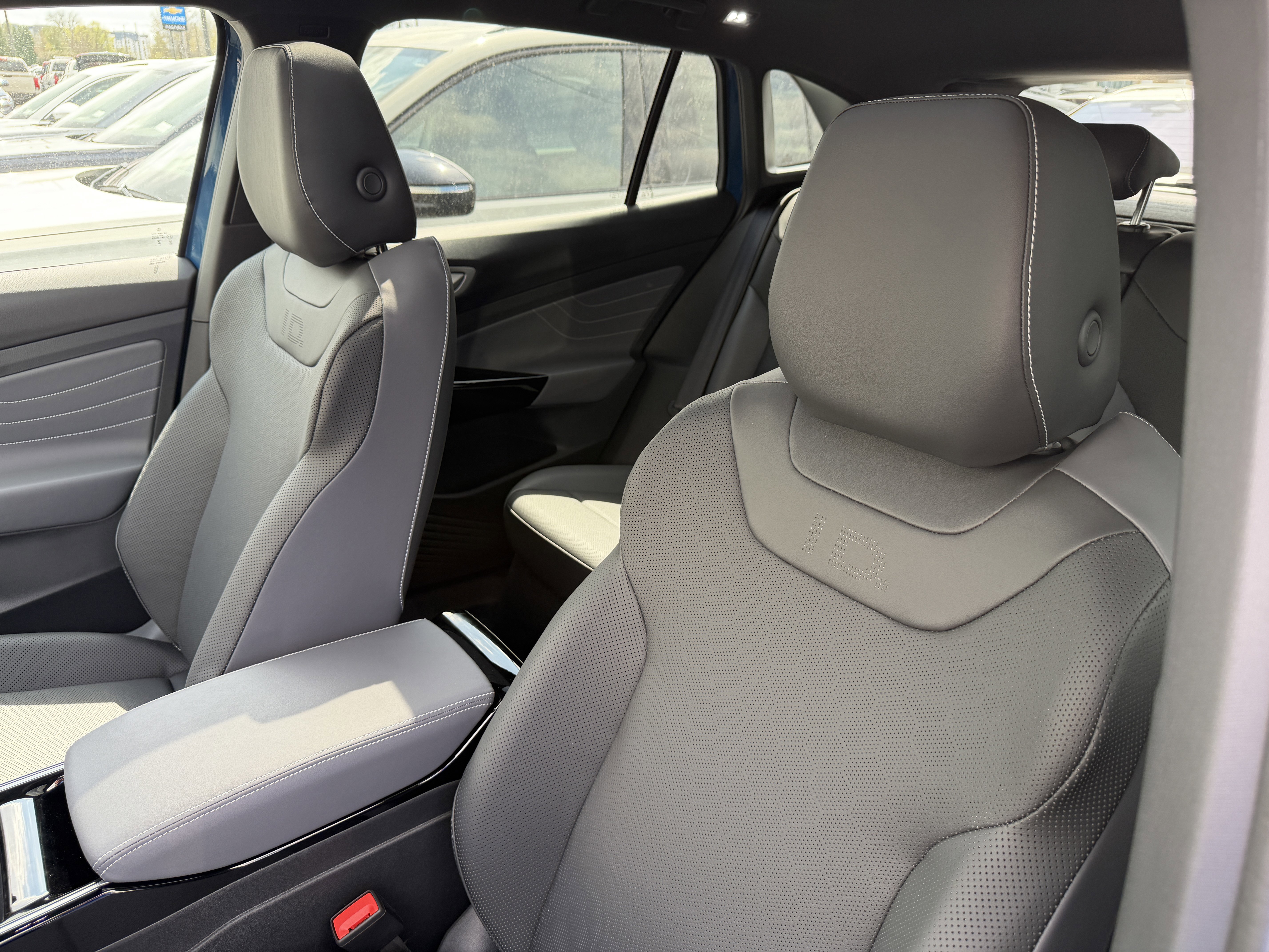 New 2026 Mountain Lake Blue Metallic Volkswagen Pro S image 12