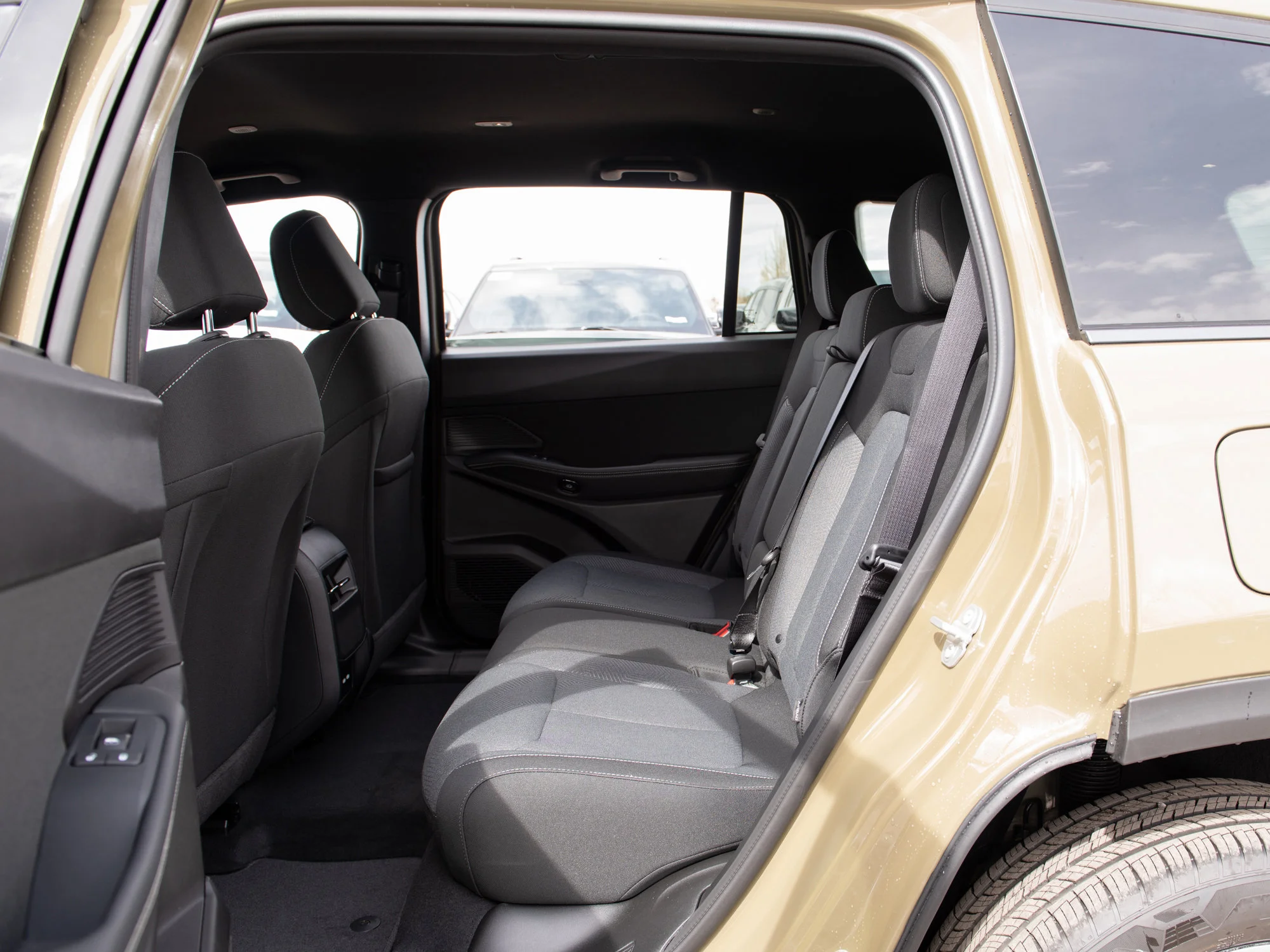 New 2026 41 Jeep Laredo * Hybrid image 20