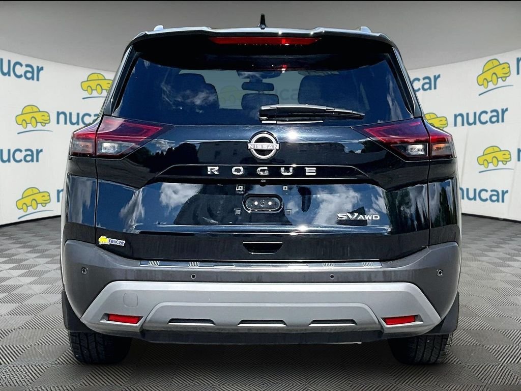 Used 2023 Black Nissan SV image 5