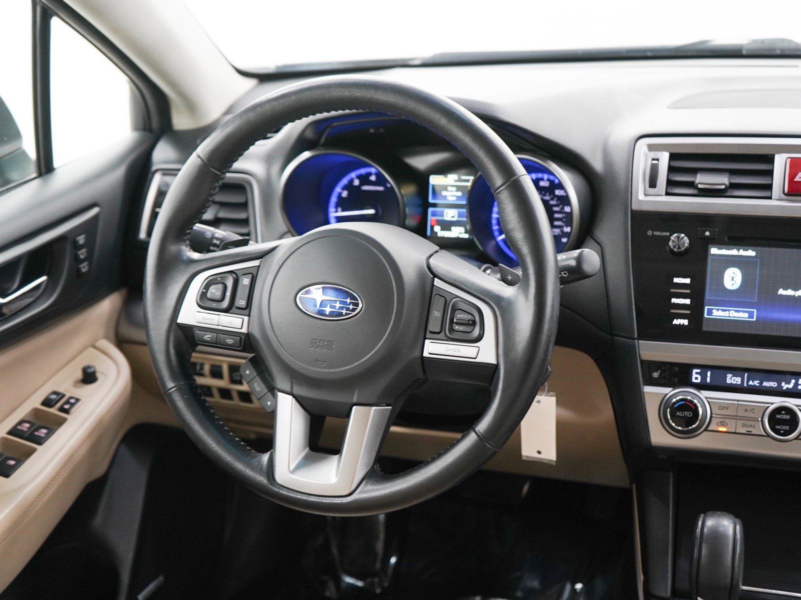 Used 2015 Crystal White Pearl Subaru 2.5i image 14