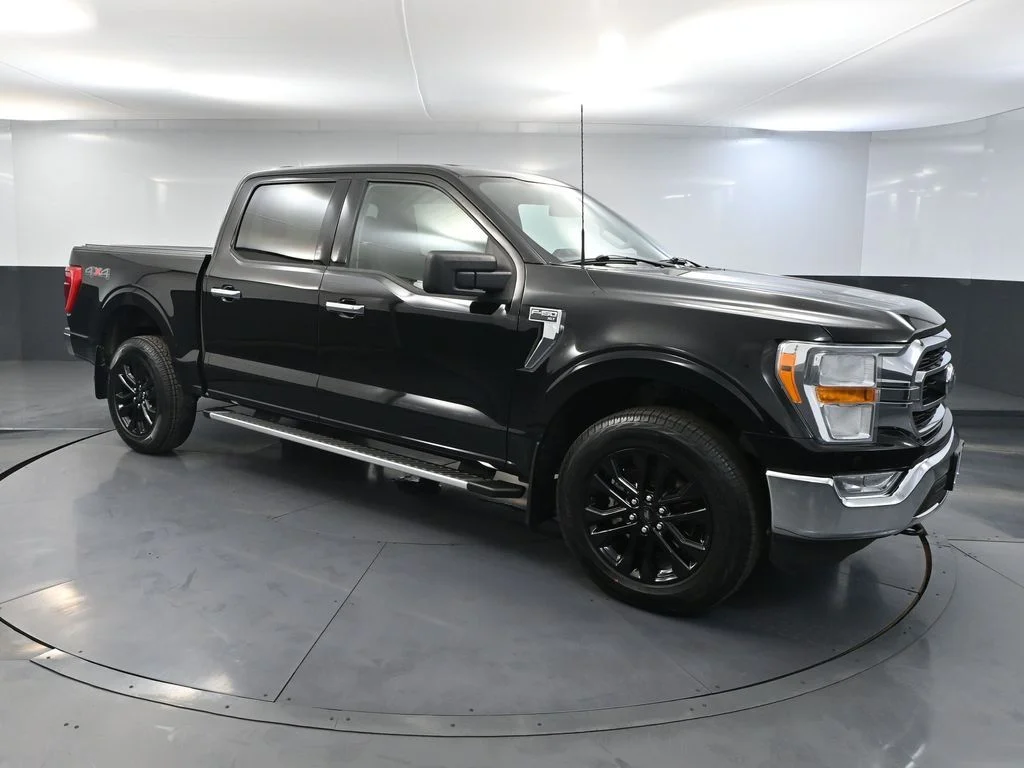 Used 2022 Black Ford XLT BRAND NEW WHEELS/TIRES image 1