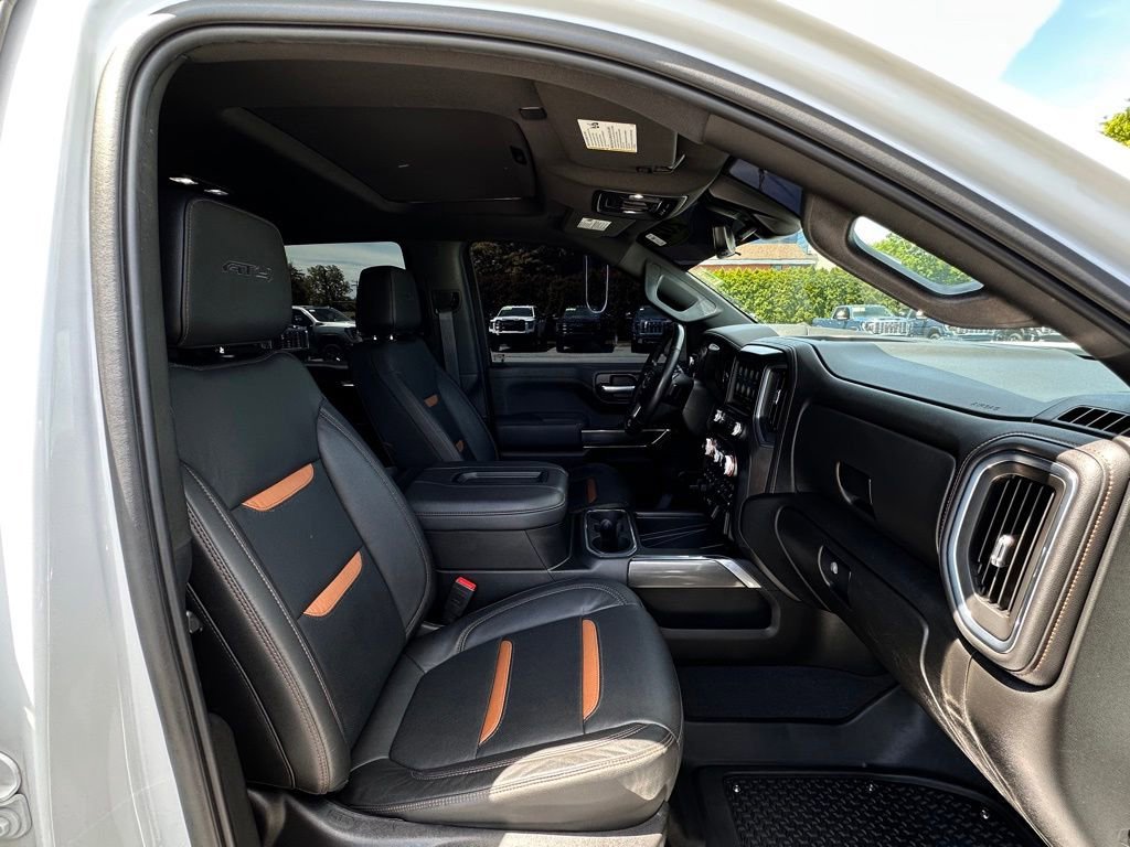 Used 2021 SUMMIT WHITE GMC AT4 image 12