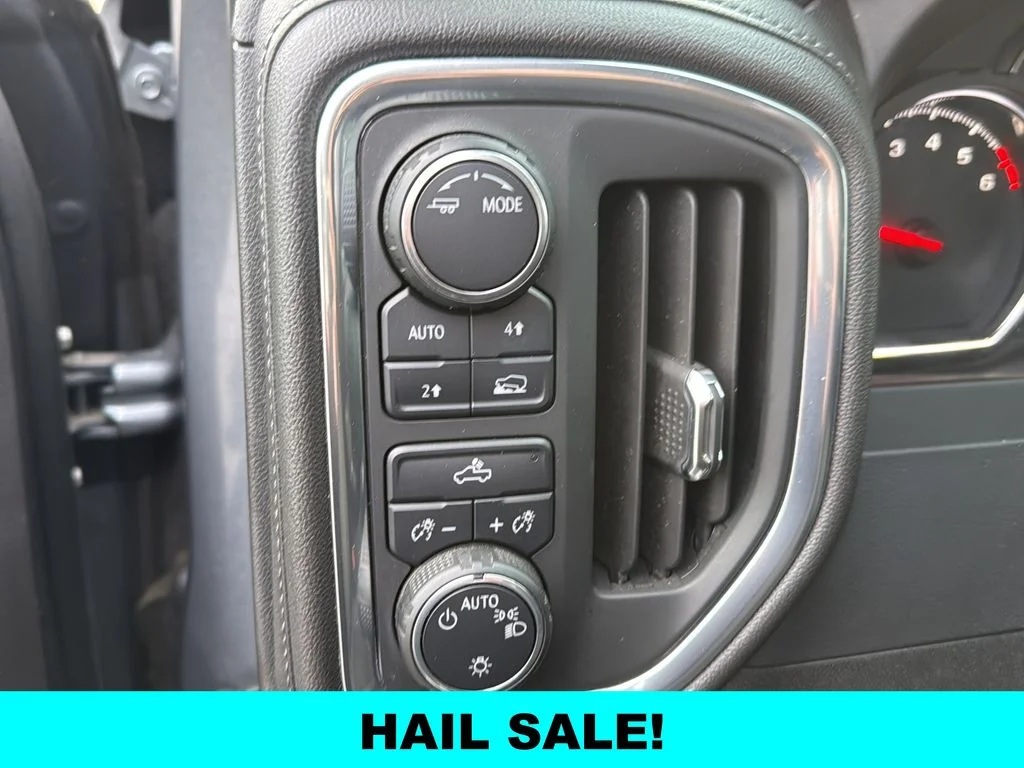 Used 2020 Gray Chevrolet LT image 18
