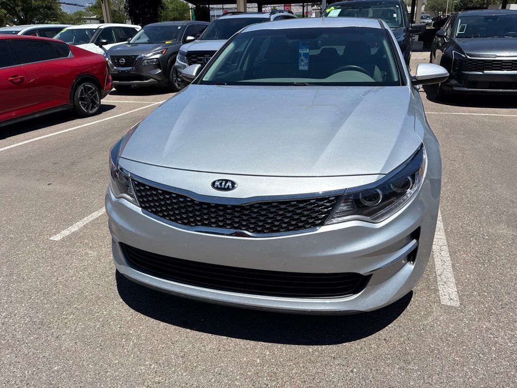 Used 2016 Silver Kia EX image 4