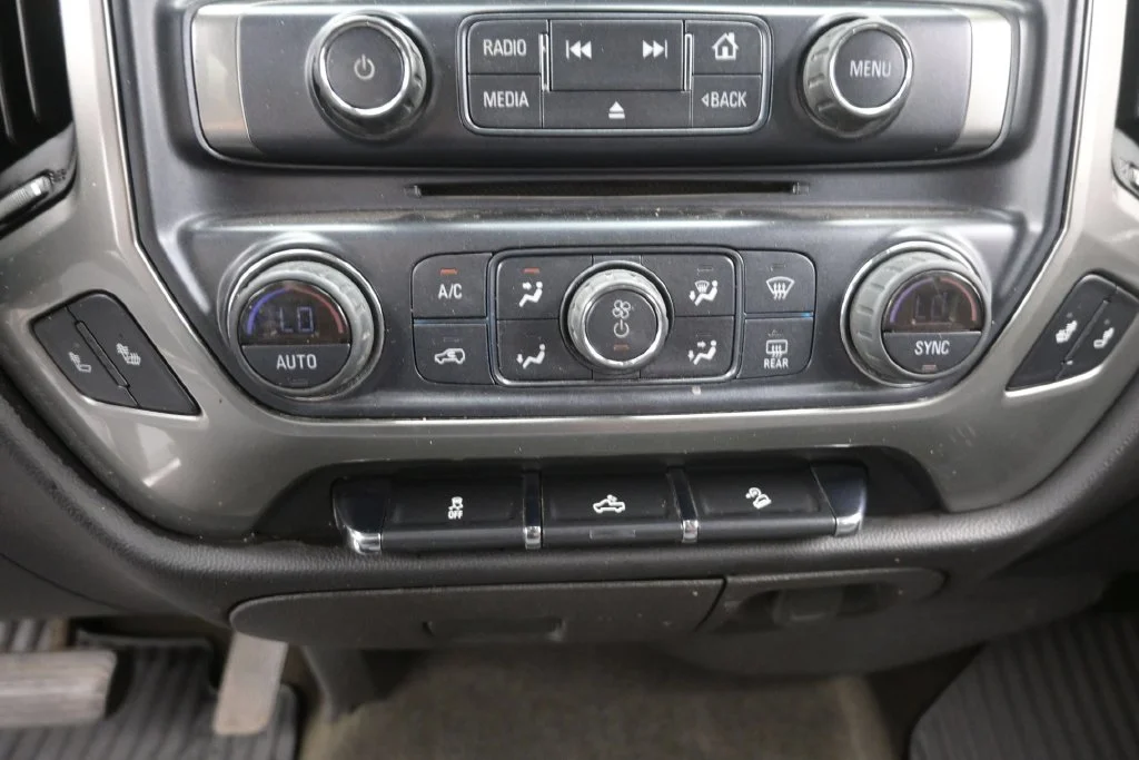 Used 2018 Red Chevrolet LT image 20