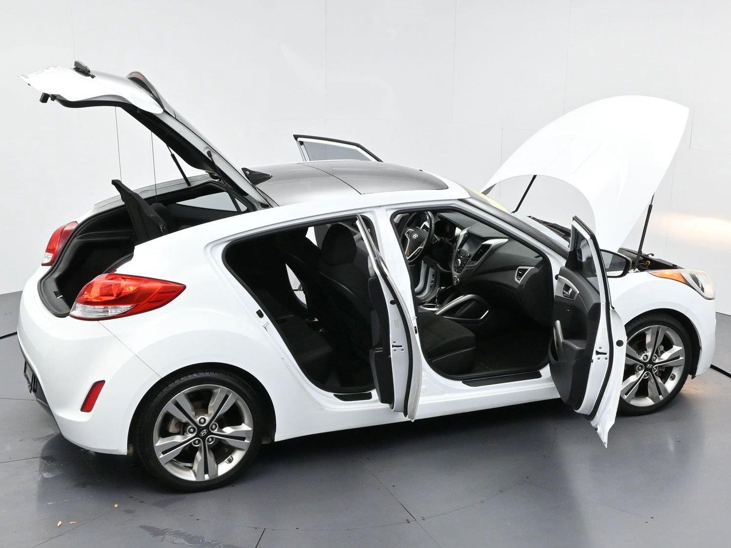 Used 2017 Century White Hyundai Value Edition image 38