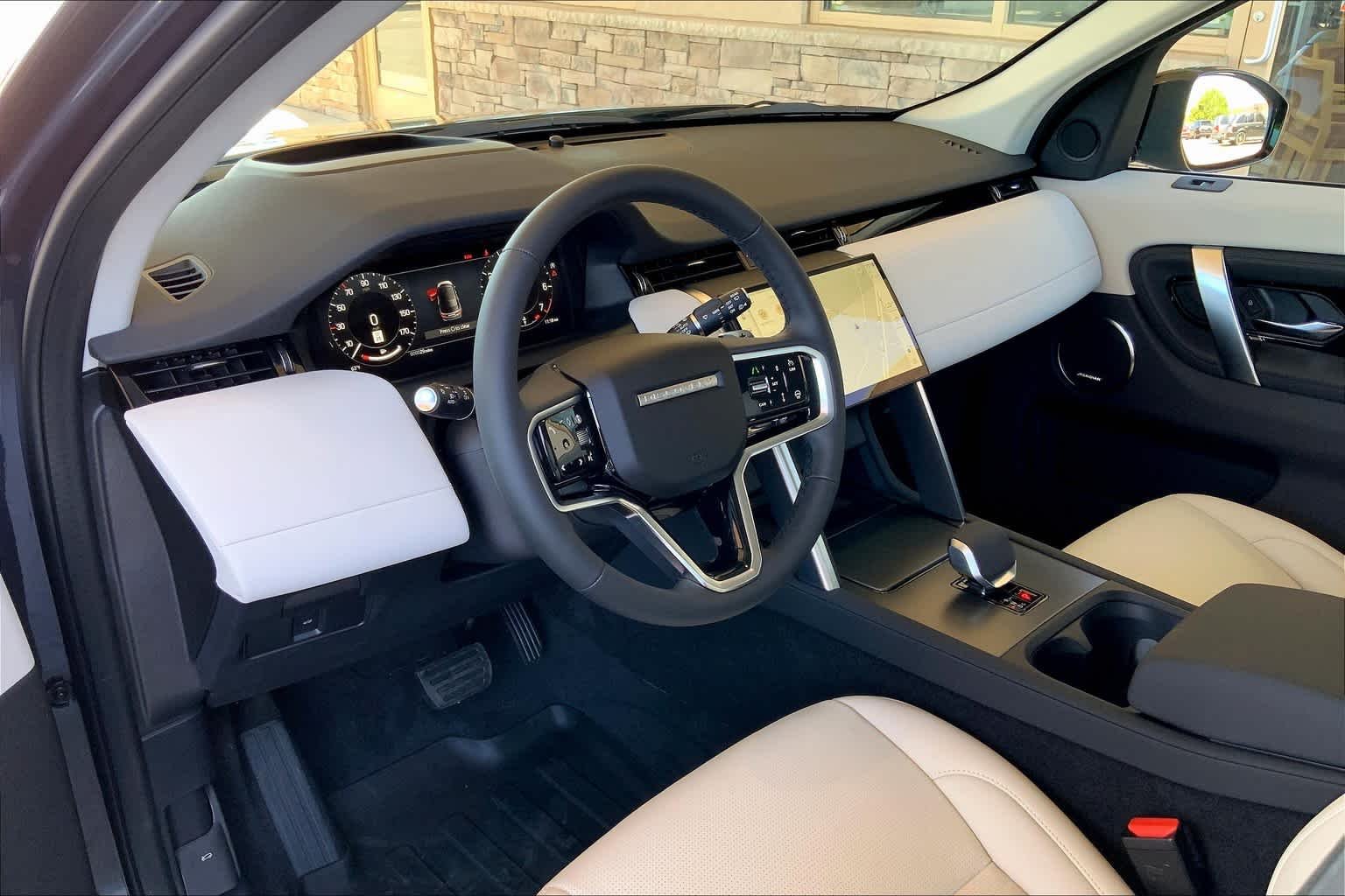 2025 Land Rover Discovery Sport S - Photo 8