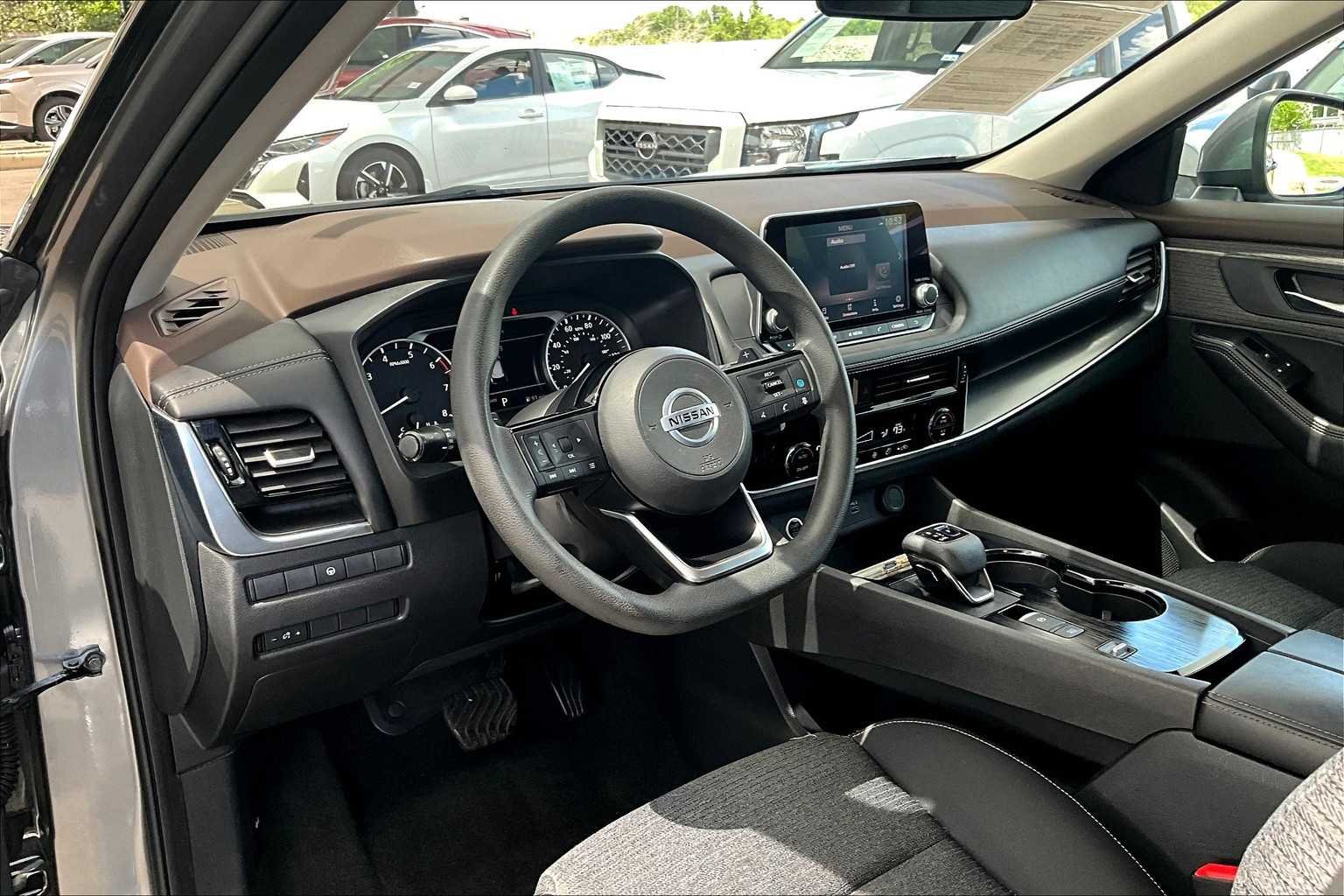 Used 2021 Gun Metallic Nissan SV image 17