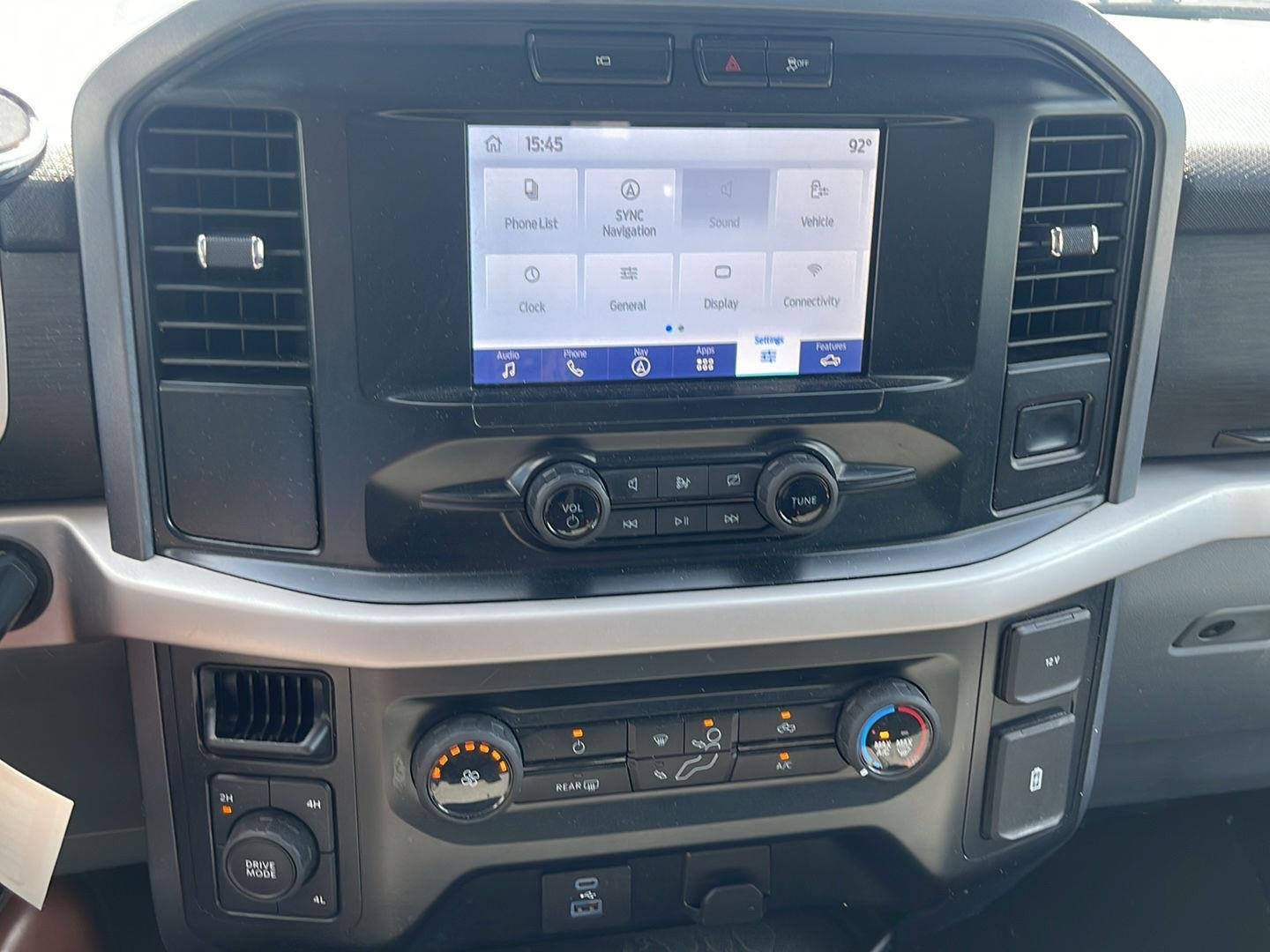 Used 2023 Antimatter Blue Ford XLT image 9