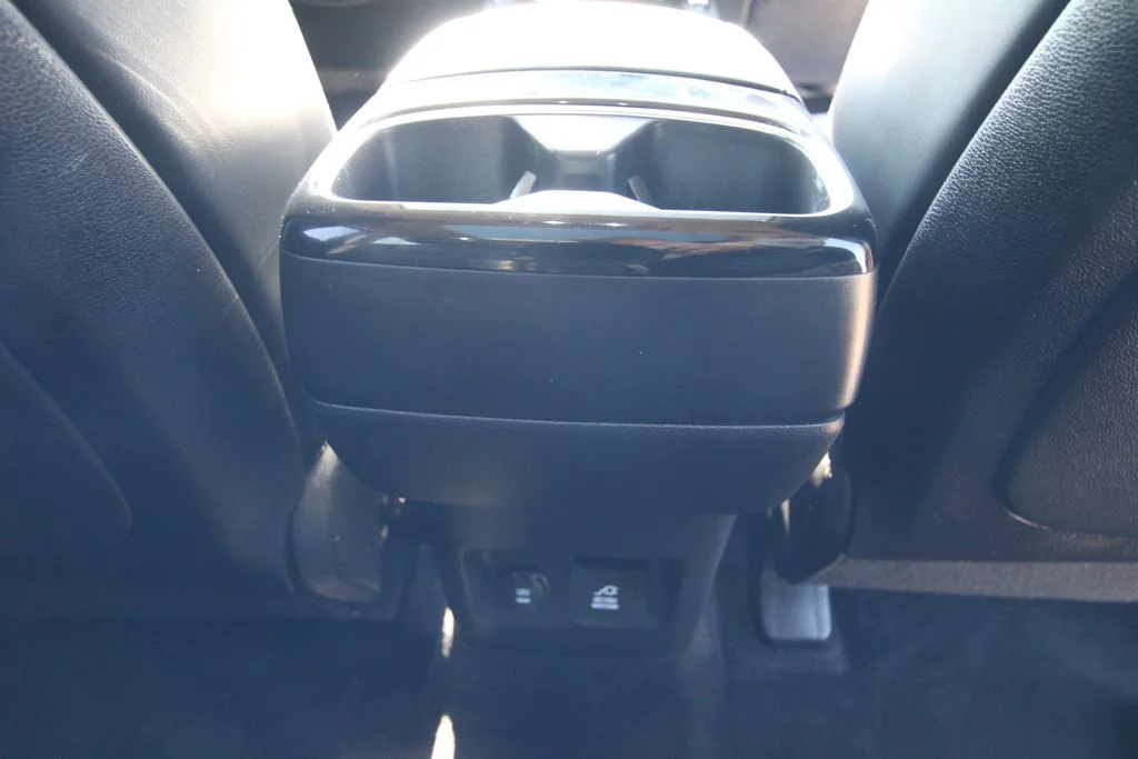 Used 2021 Silver Kia SX image 42