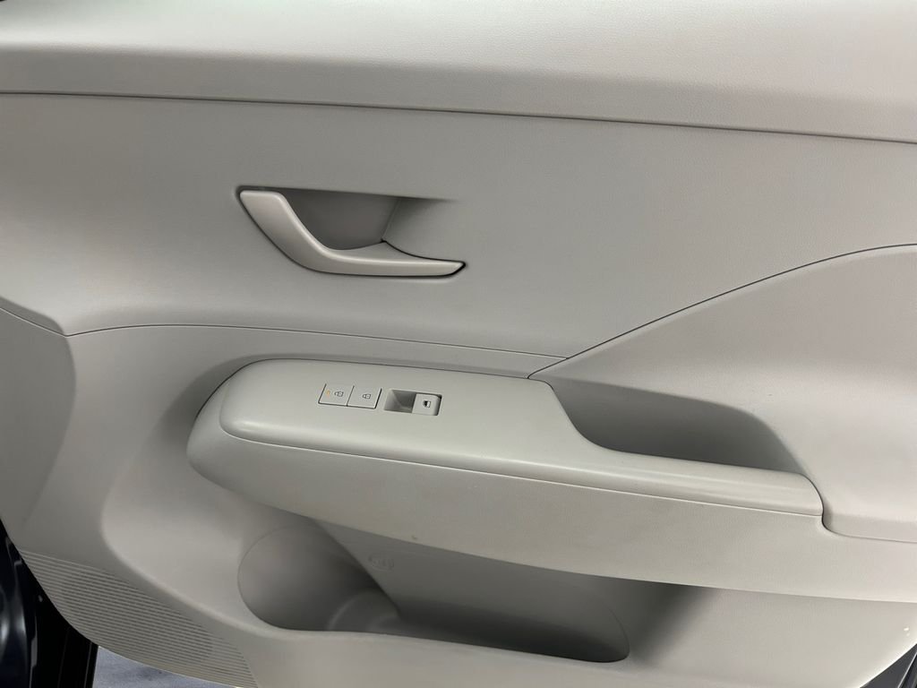 Used 2024 Blue Hyundai SEL image 15