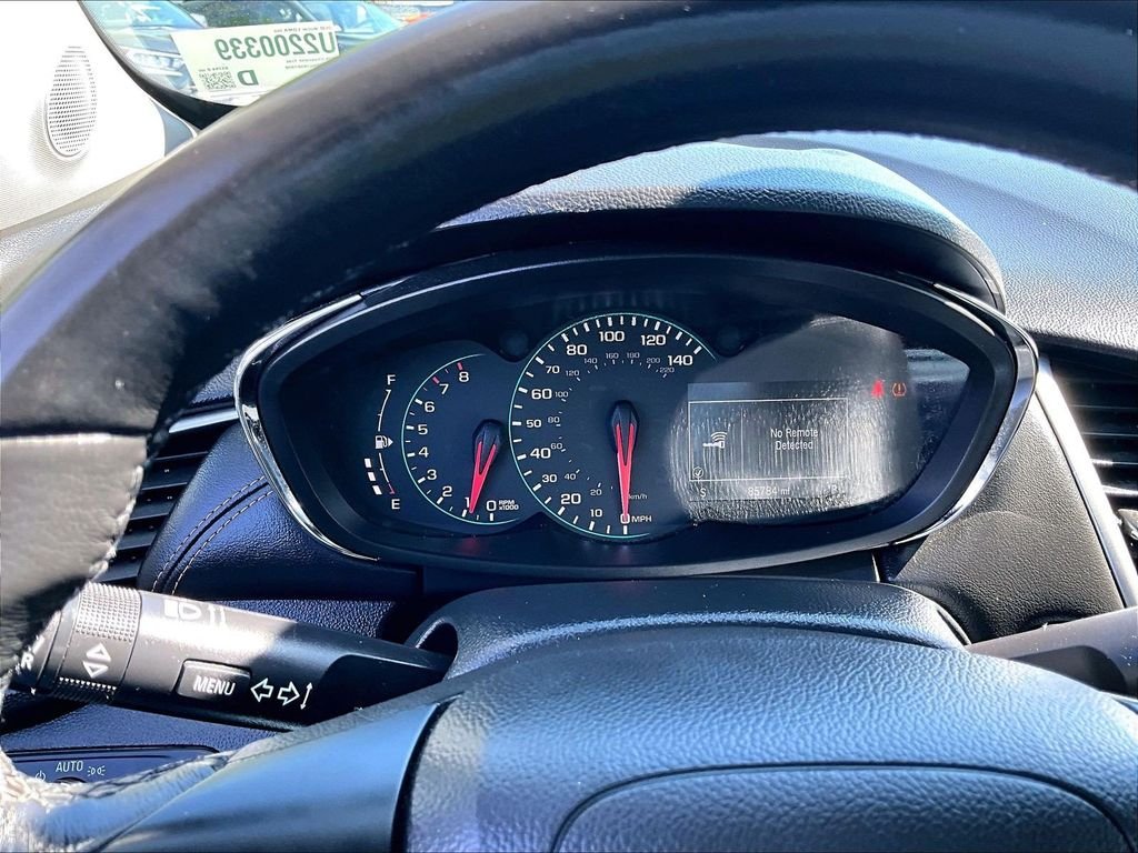 Used 2018 White Chevrolet LT image 24
