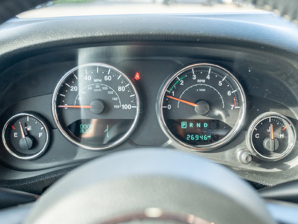 Used 2017 White Jeep Unlimited Sport image 15