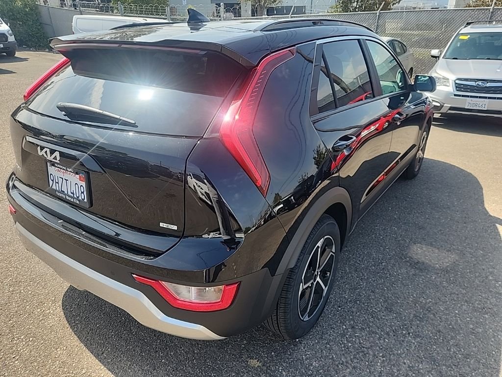Used 2024 Black Kia EX image 12