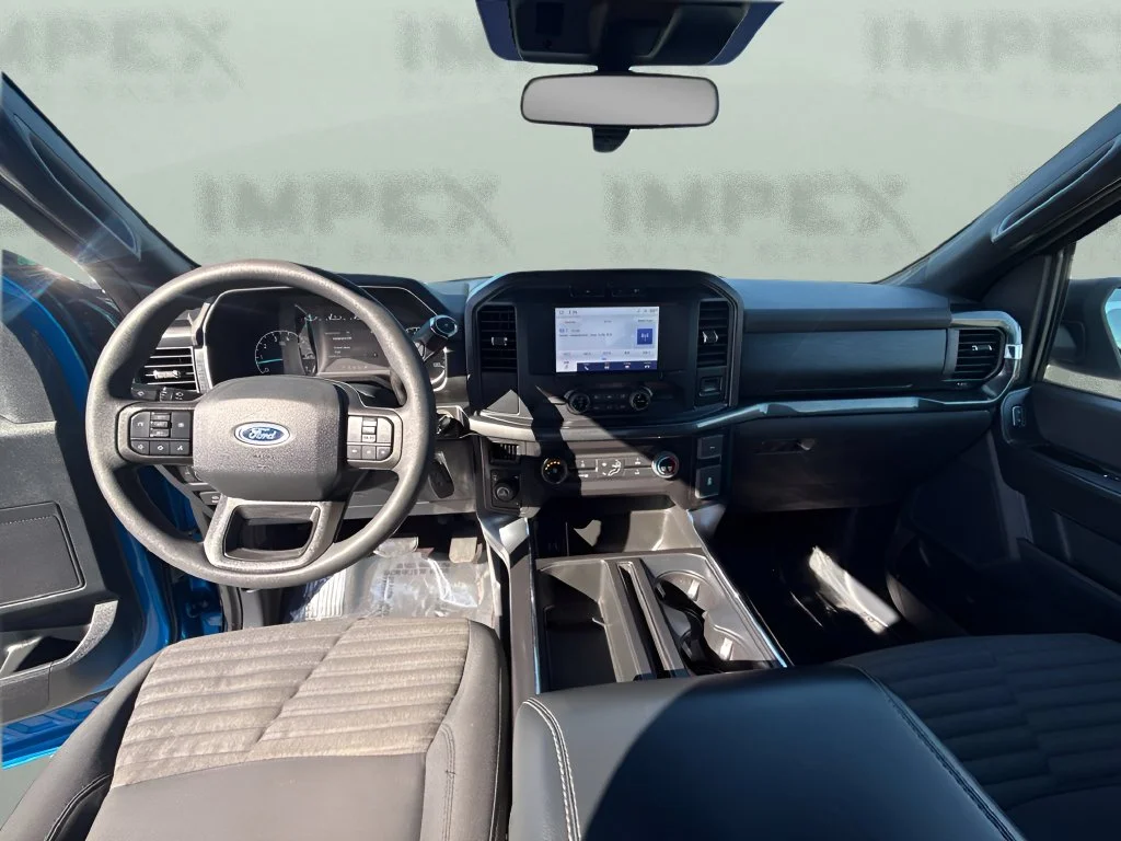 Used 2021 Blue Ford XL image 11