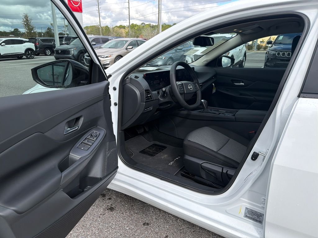 New 2026 Nissan Sentra SV 4D Sedan