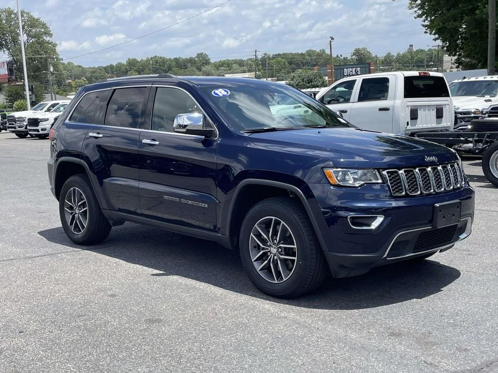 Used 2018 Blue Jeep Limited image 1