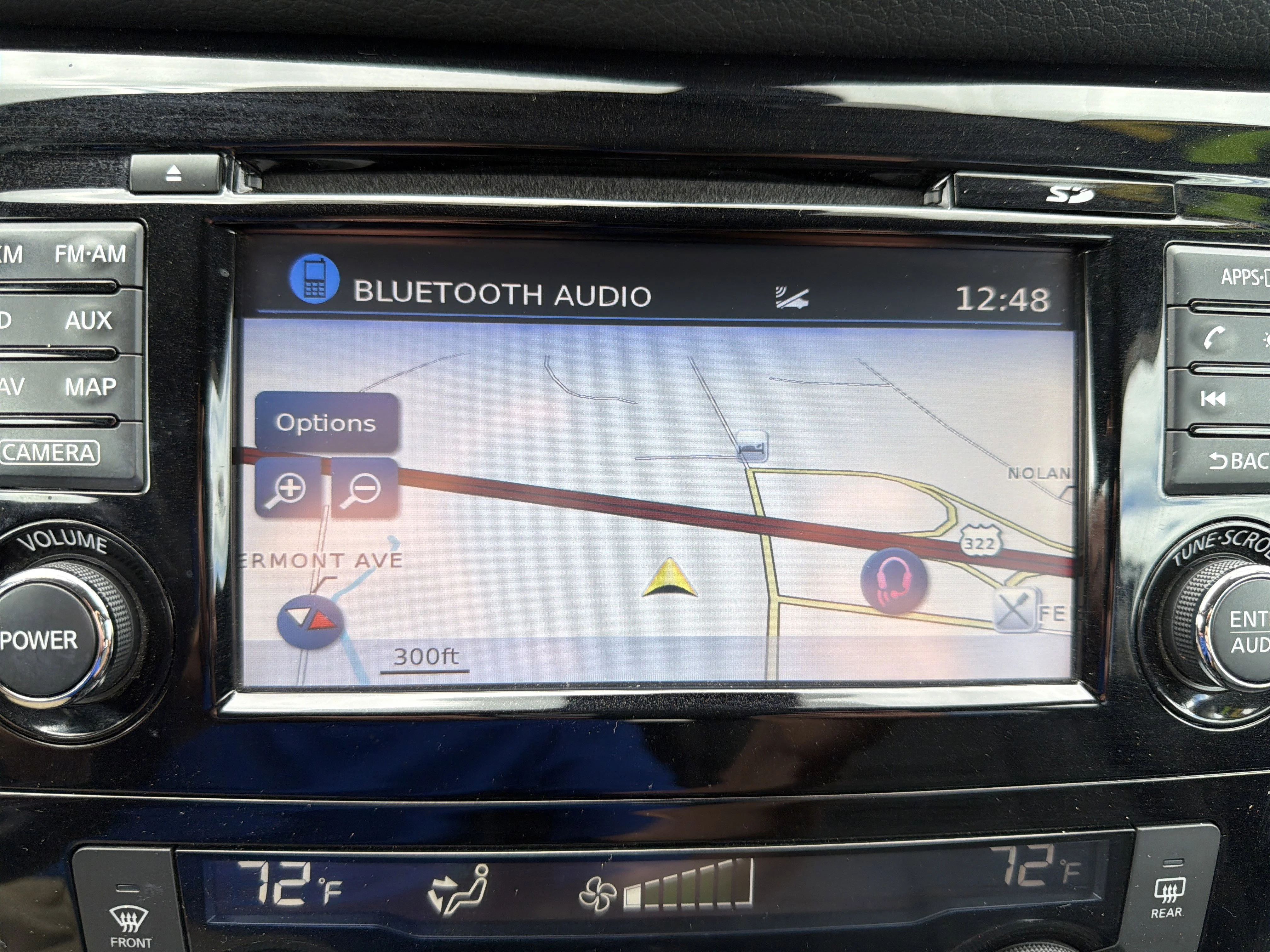 Used 2017 Brilliant Silver Nissan SL image 31