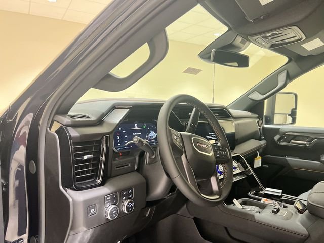Used 2025 Silver GMC AT4 image 9