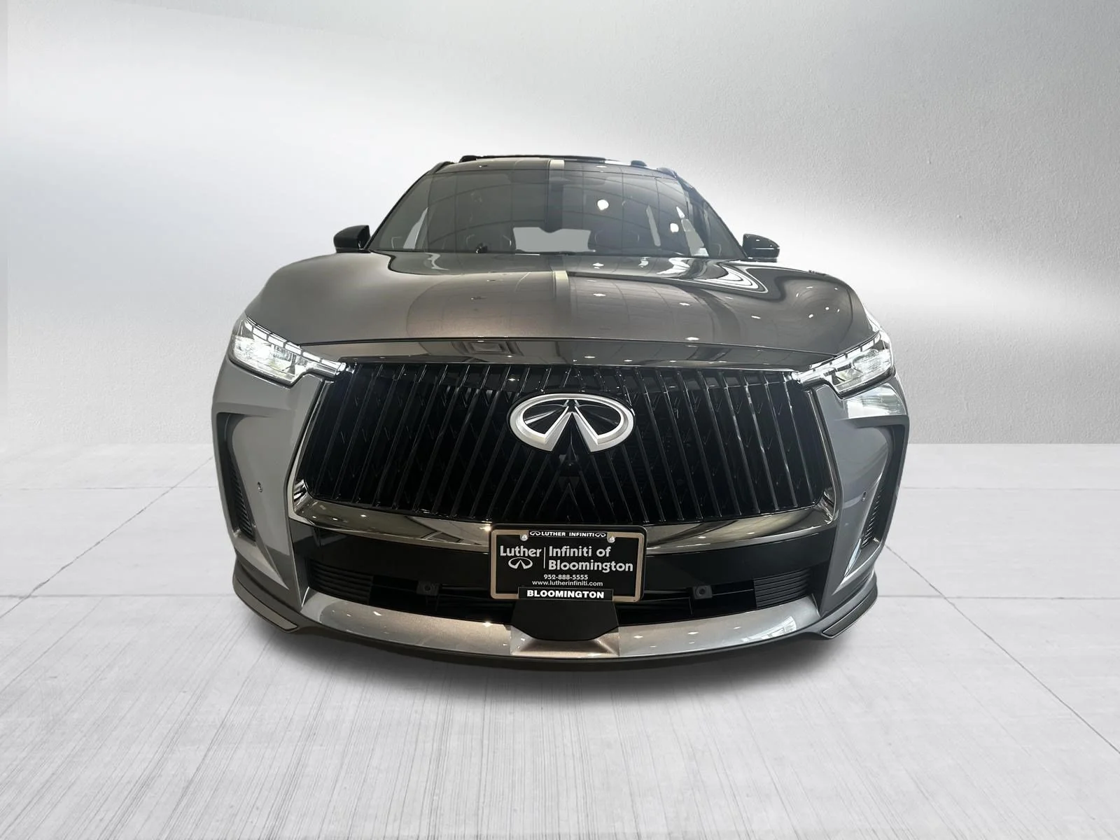 New 2027 2T GRPT SHDW INFINITI Autograph AWD image 4