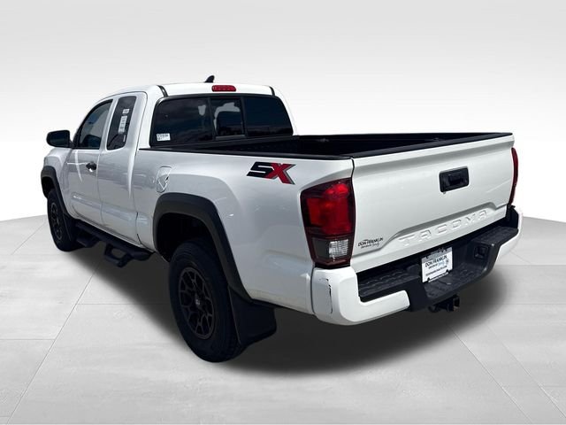 Certified Used 2022 White Toyota SR image 3