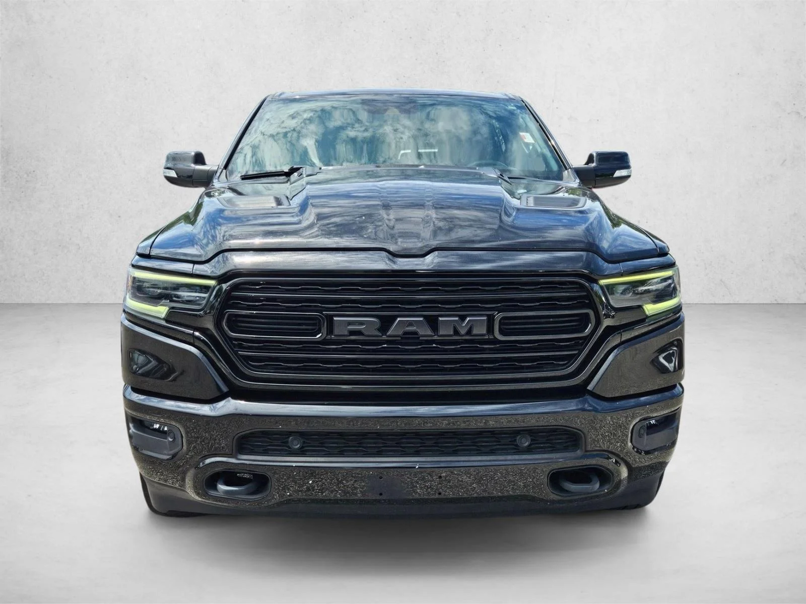 Used 2021 Diamond Black Crystal Pearlcoat Ram Limited image 2