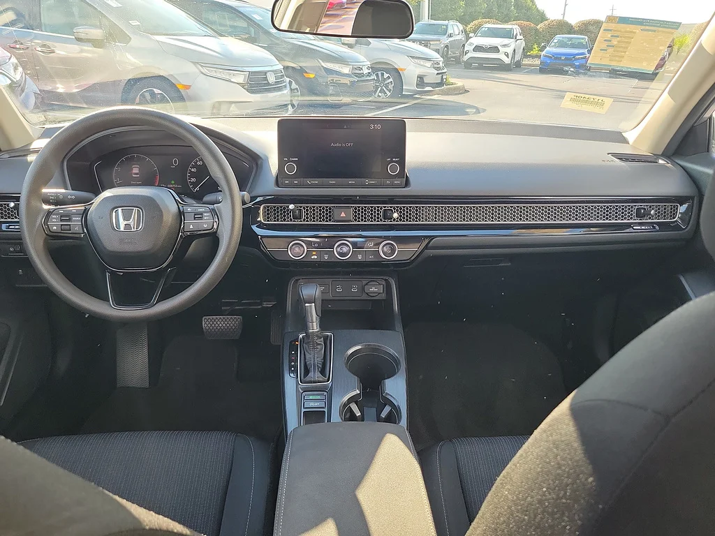 2025 Honda Civic Sedan LX, photo 8 of 12