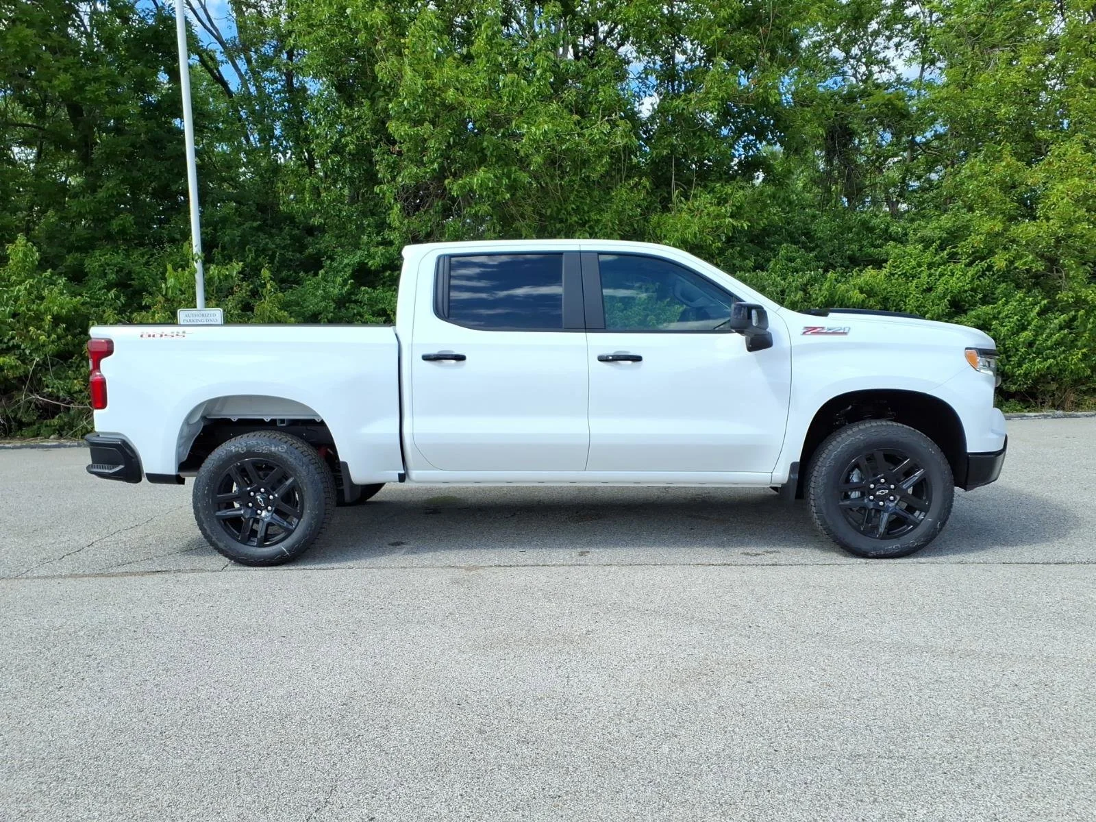 New 2026 Summit White Chevrolet LT Trail Boss image 17