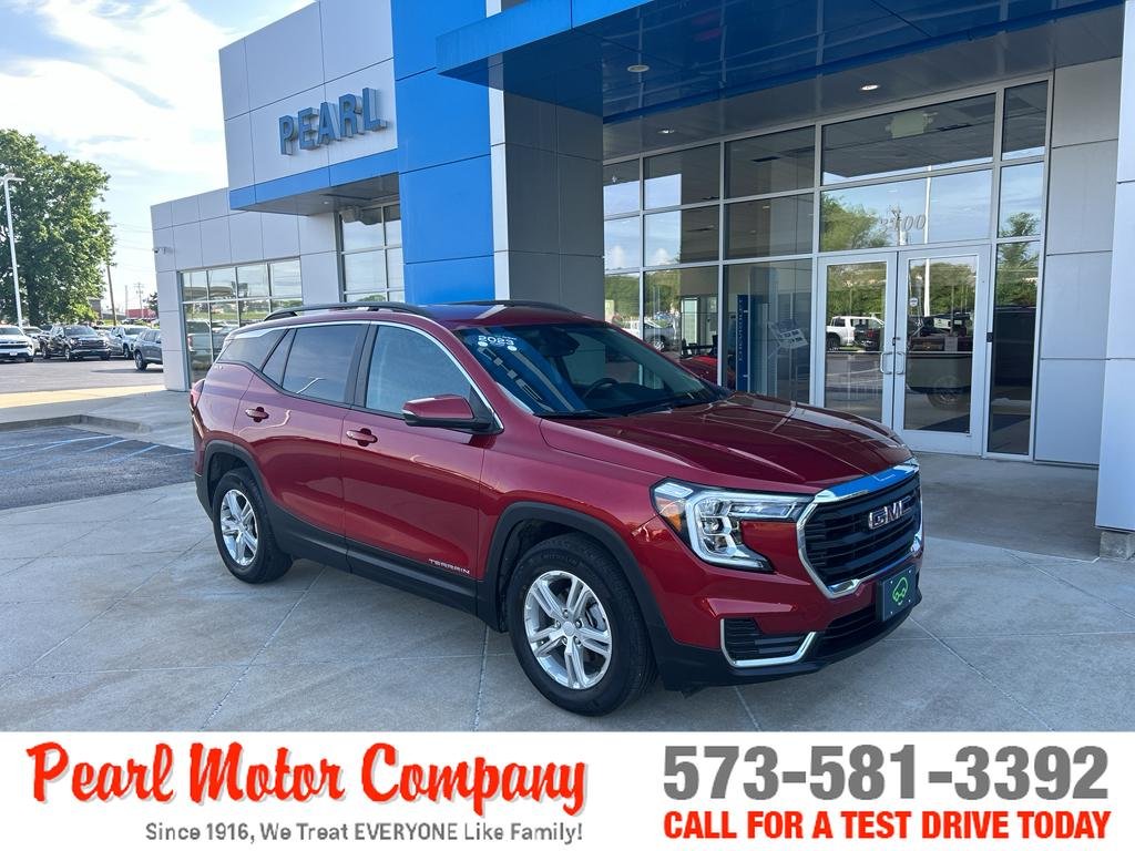 2023 GMC Terrain SLE FWD's photo