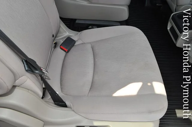 Used 2019 Deep Scarlet Pearl Honda EX image 24